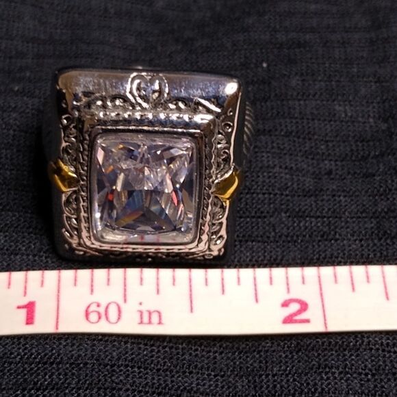 CZ DIAMOND RING - Picture 6 of 10